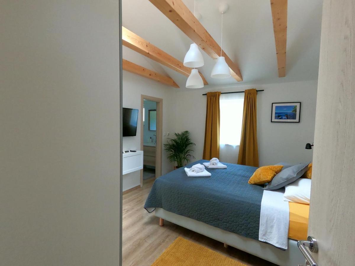 Gavan Room Cres Exterior foto